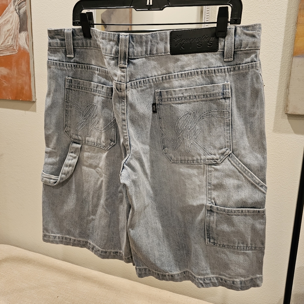 NWT 🏷 shredded Cargo denim shorts - Picture 7 of 8